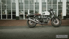 <b>凯旋发布 Thruxton 900 大只500平台官网王牌特别版</b>