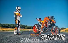 <b>大只500平台官网KTM 1290 Super Duke R官图欣赏</b>