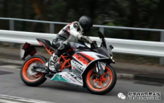 <b>大只500平台官网香港媒体对KTM RC390 ABS的试驾体验</b>