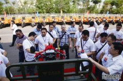 <b>大只500在线登录中国三轮车产业发展 工匠精神的</b>