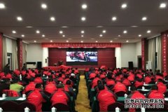 <b>大只500在线登录好三轮 隆鑫造：隆鑫三轮机车新</b>