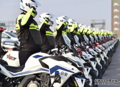 <b>大只500在线登录新配45辆摩托车增强出警机动性</b>