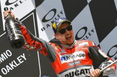 <b>大只500注册登录MotoGP车手洛伦佐在2019年加入本田</b>