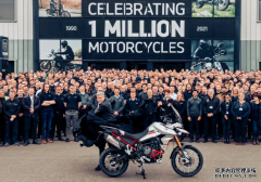 <b>大只500在线登录凯旋发布百万纪念图案Tiger900..</b>