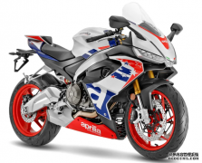 <b>大只500在线登录阿普利亚发布跑车RS660限量版..</b>