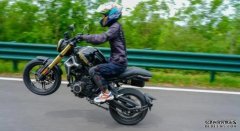 <b>大只500注册登录最不像复古车的双缸复古街车，</b>